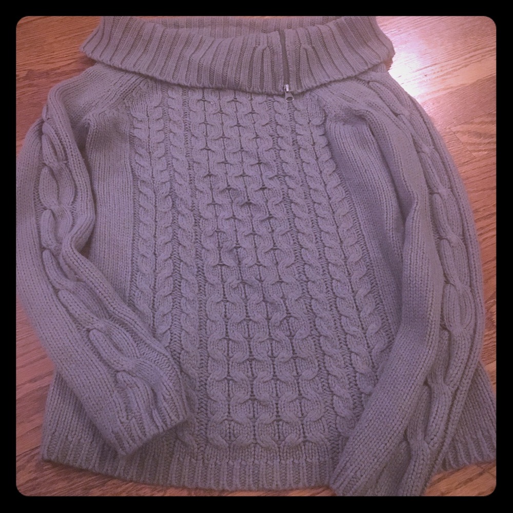 GraY off shoulder cable sweater